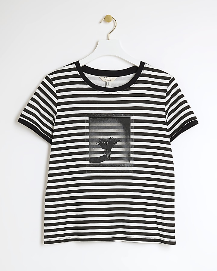 White stripe polaroid graphic t-shirt