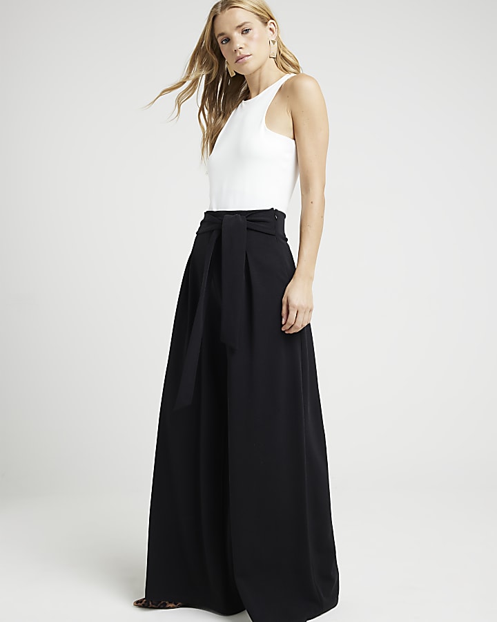 Black belted wide leg trousers