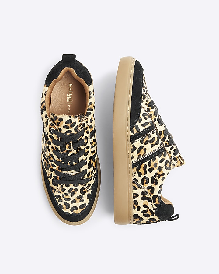 Brown leopard print suede trainers
