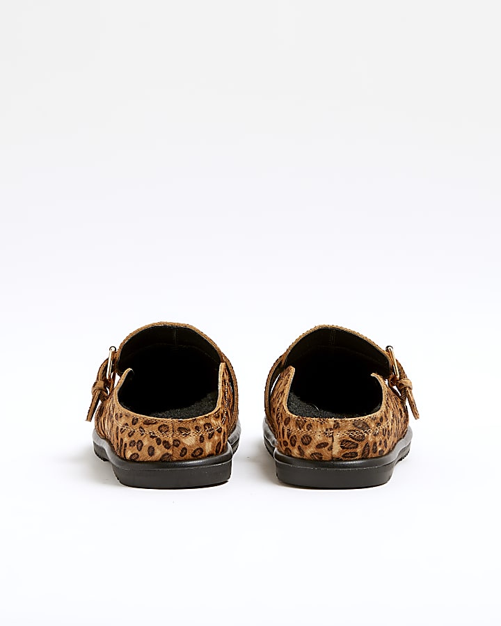 Brown leopard print clog shoes