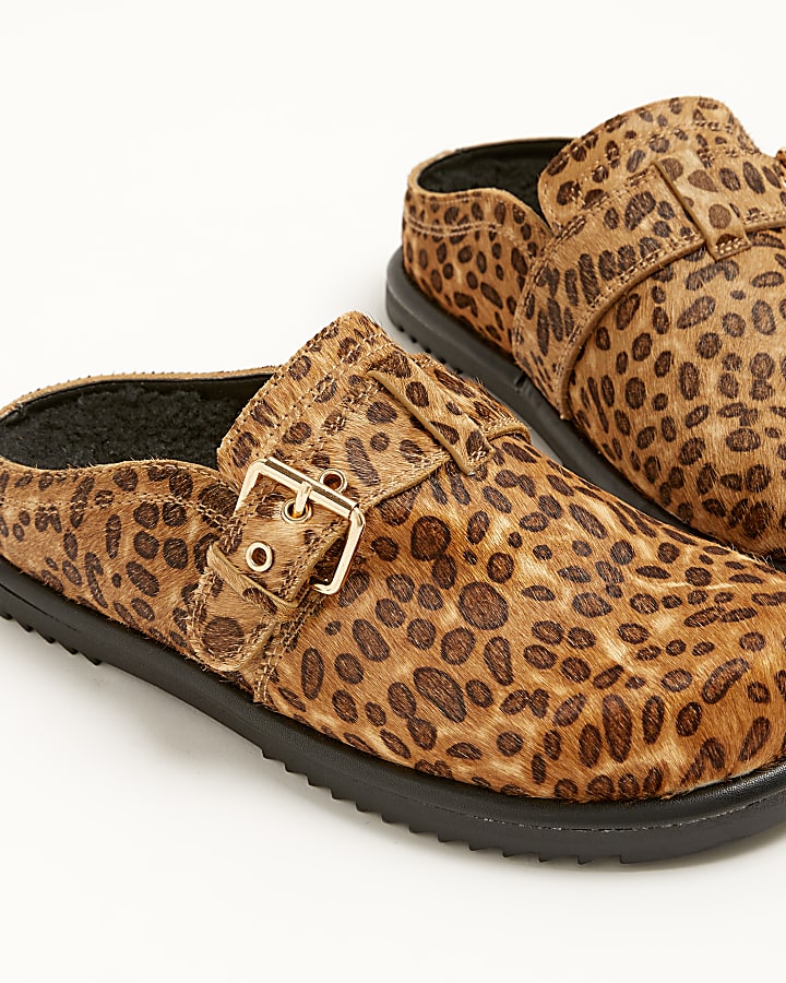 Brown leopard print clog shoes