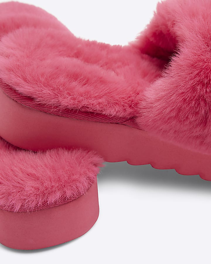 Pink faux fur open toe platform slippers