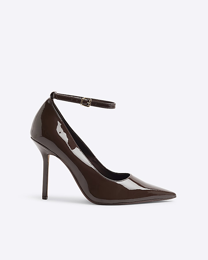Brown ankle strap heeled court shoes