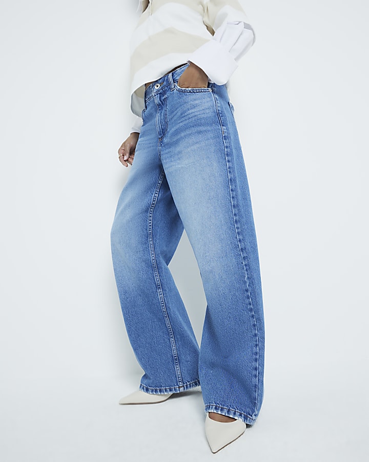 Petite blue relaxed straight fit jeans