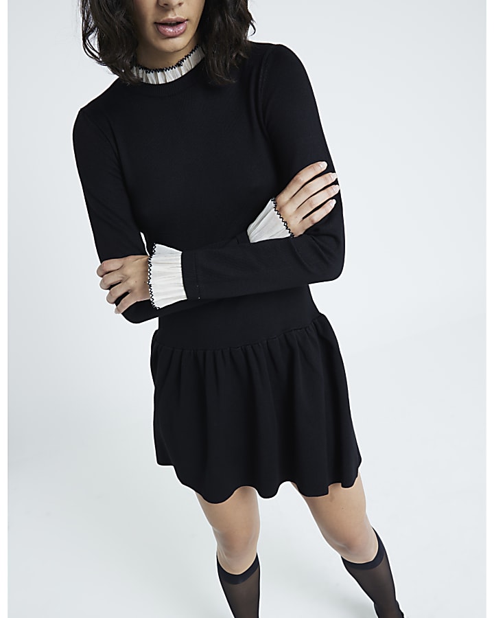 Black Knit Long sleeve Frill Mini Dress