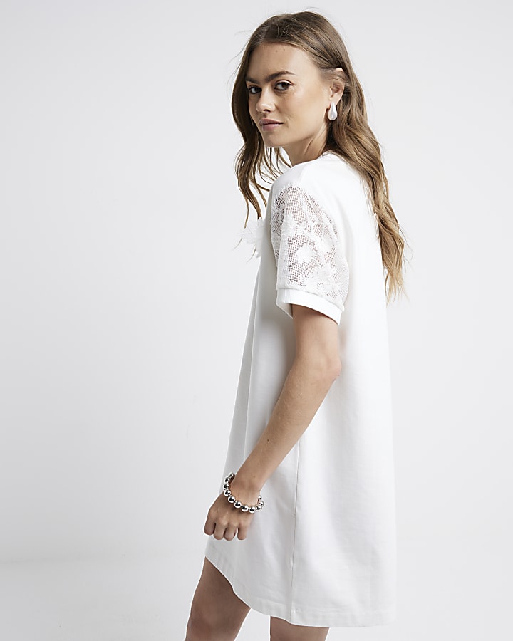 White flower lace sleeve t-shirt mini dress