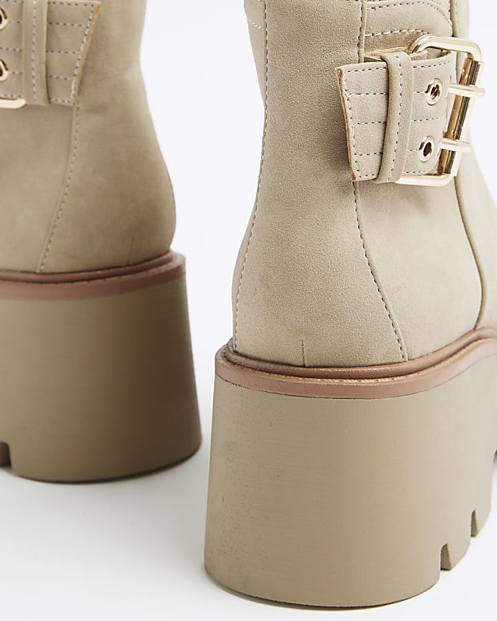 Beige wide fit buckle detail chelsea boots