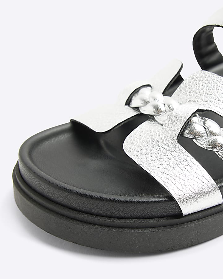 Silver cut out hardware strap leather sandals