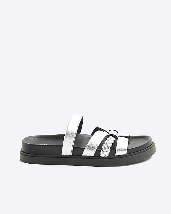 Silver cut out hardware strap leather sandals