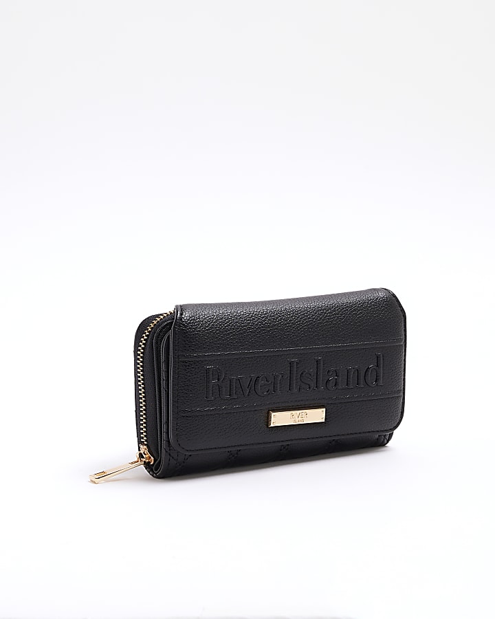 Black embossed quilted purse