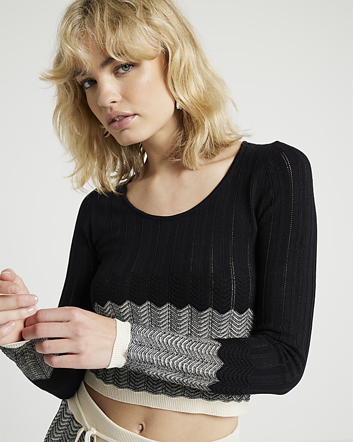 Black chevron knit long sleeve top