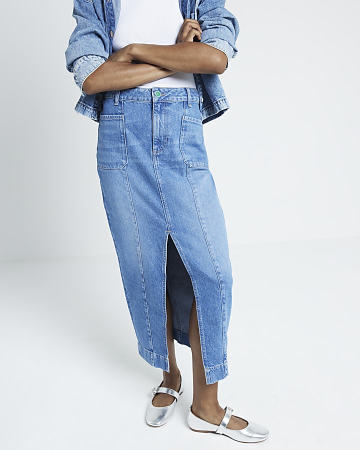 Blue front pocket denim midi skirt