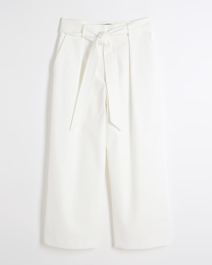 White wide leg pleated cropped trousers