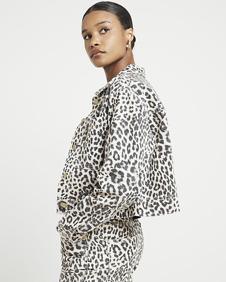 Brown leopard cropped denim shirt