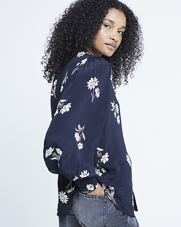 Black Floral Crew Neck Blouse