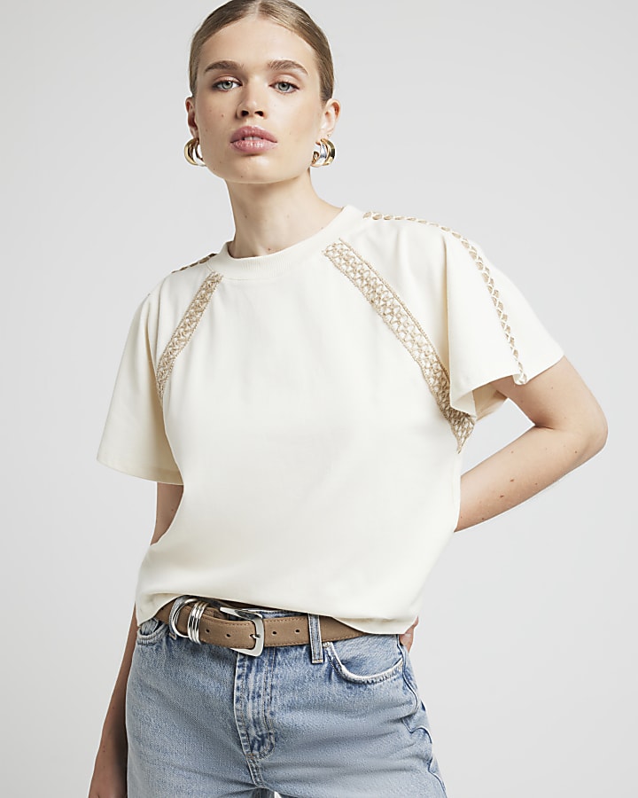 Beige crochet trim t-shirt
