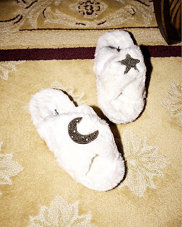 Cream Moon Star Strap Slippers