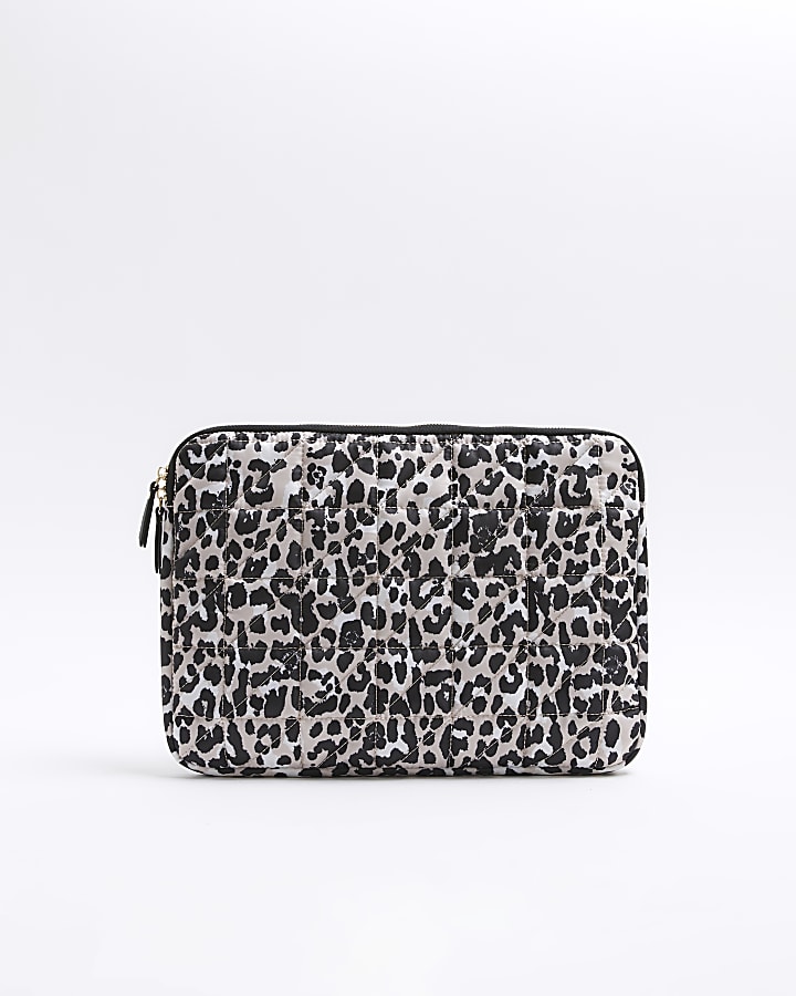 Beige quilted leopard print laptop bag