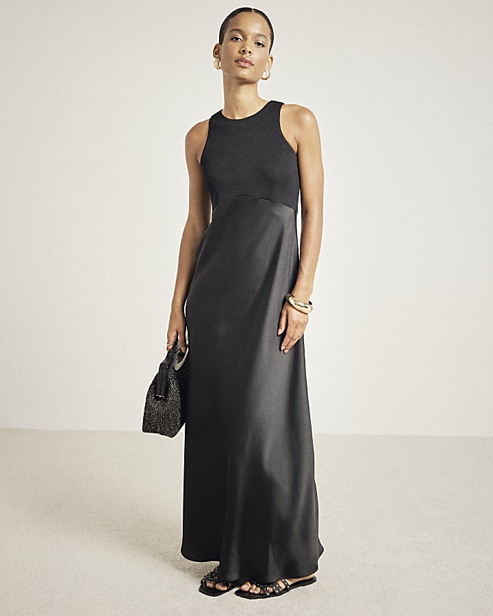 Black Sleeveless Ribbed Satin Maxi Dress