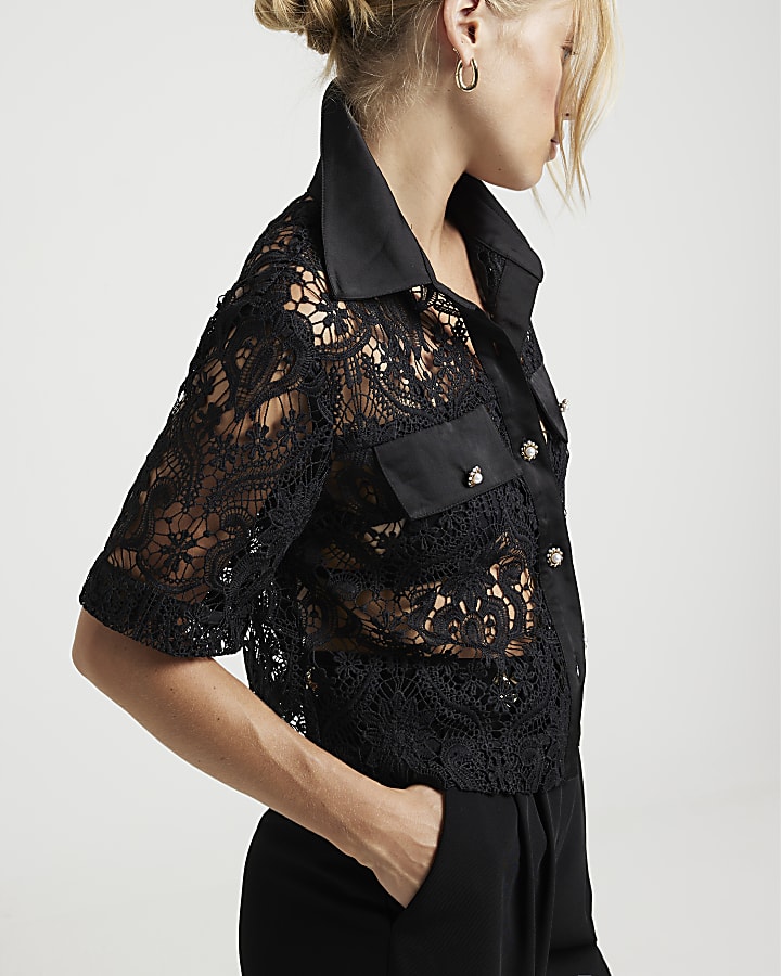 Black lace cropped shirt
