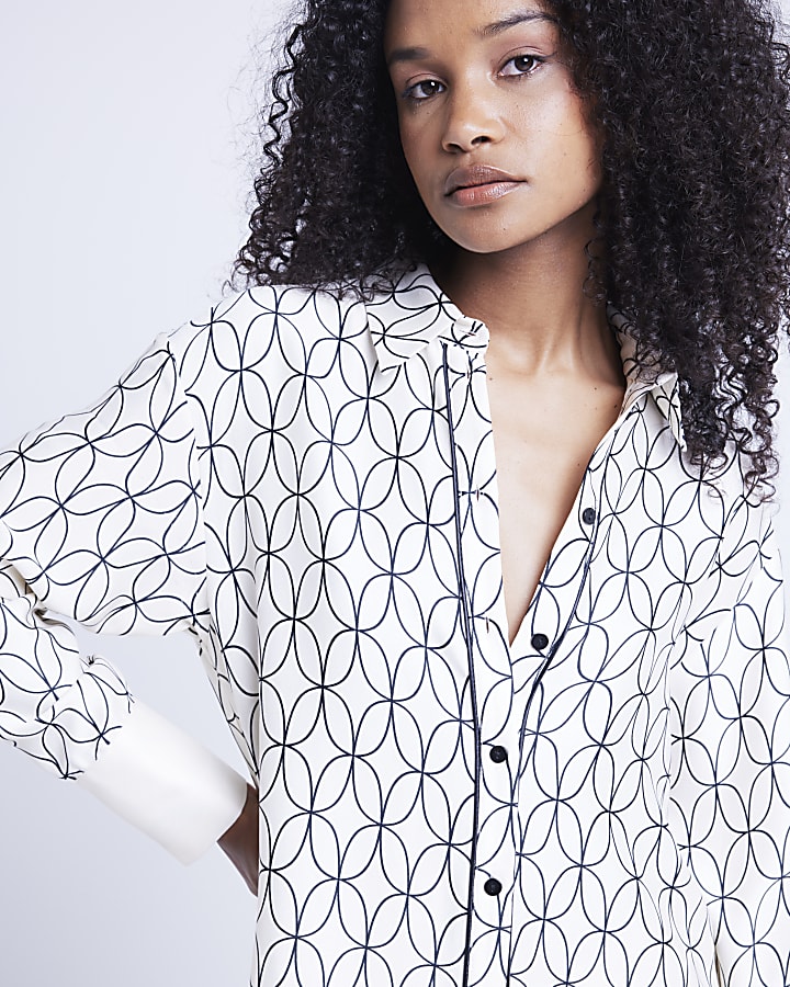 White satin geometric long sleeve shirt