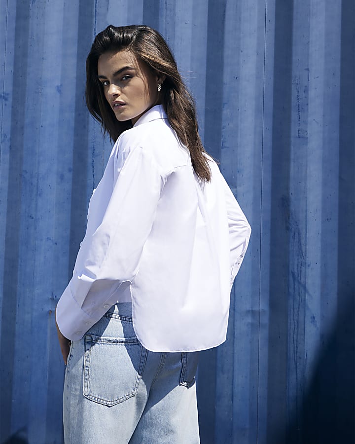 White cropped shirt