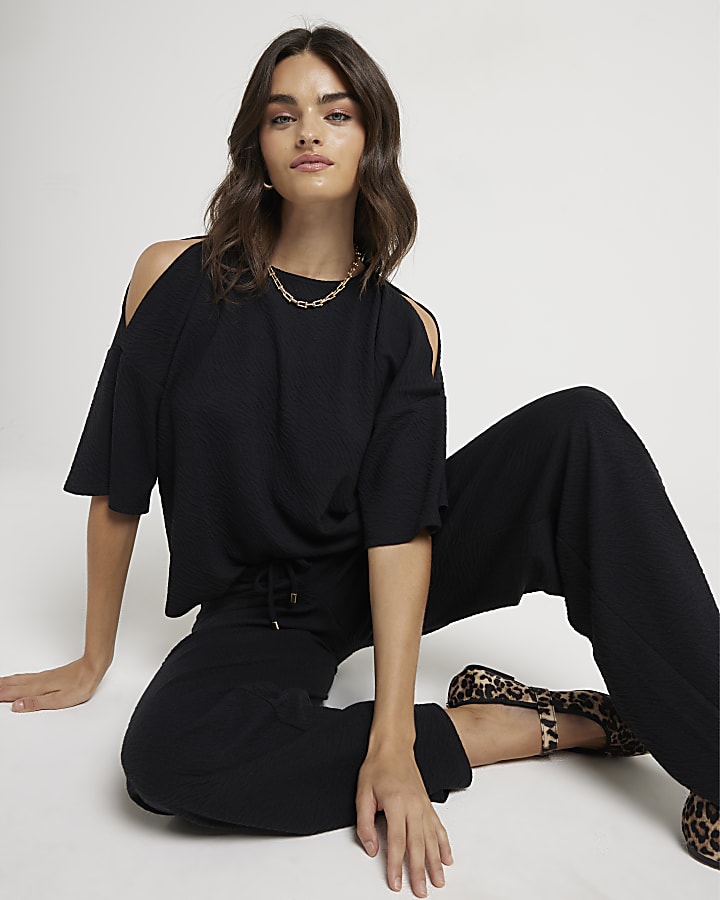 Black Textured Cold Shoulder T-Shirt