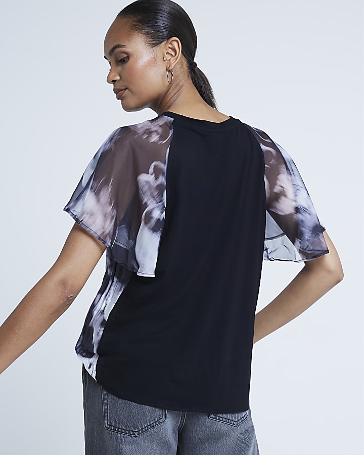 Black plisse abstract blouse