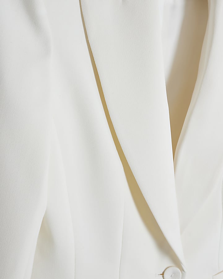 Cream Tuxedo Blazer