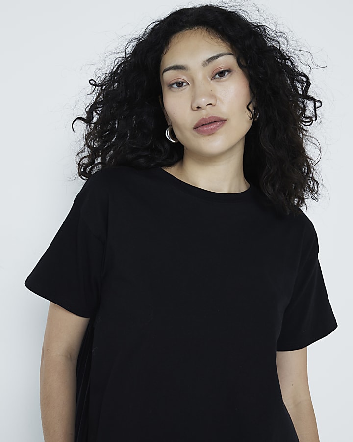 Black Pleated Back Hybrid T-shirt