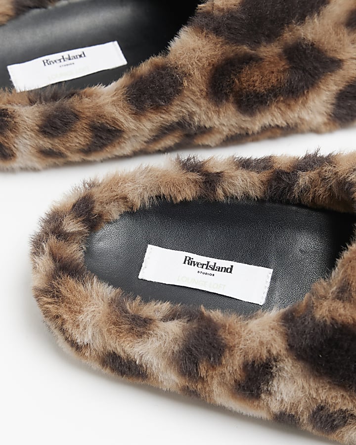 Brown Leopard Faux Fur Slippers