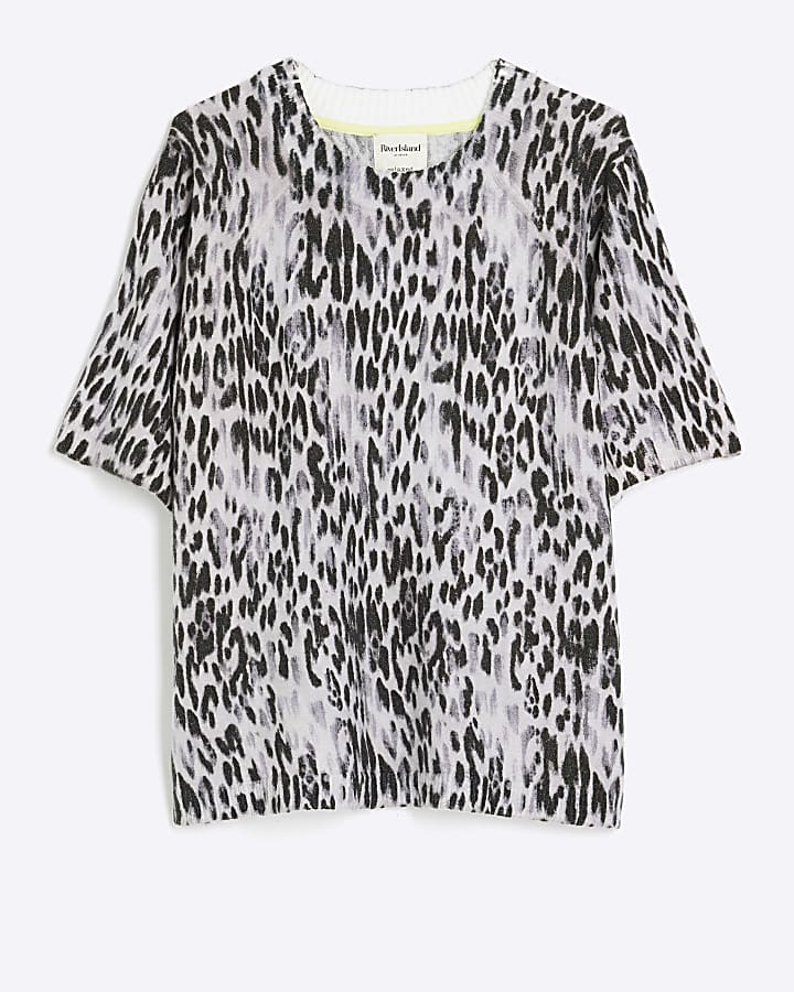 Grey Leopard Print T-Shirt