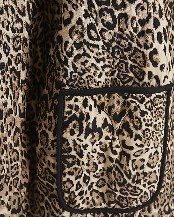 Beige leopard print quilted jacket