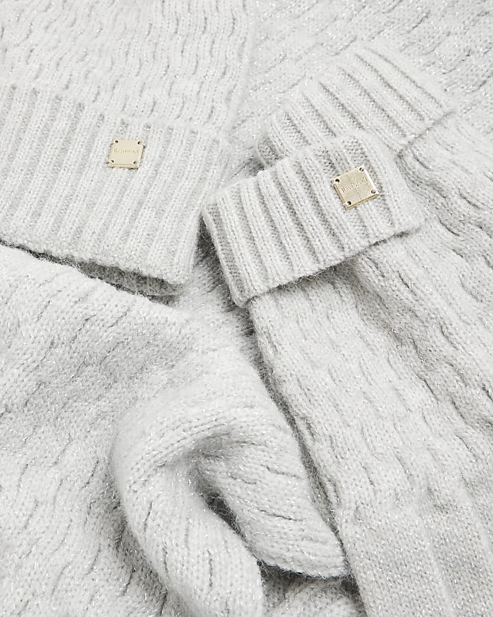 Grey Cable Knit Scarf Hat and Gloves Gift Set
