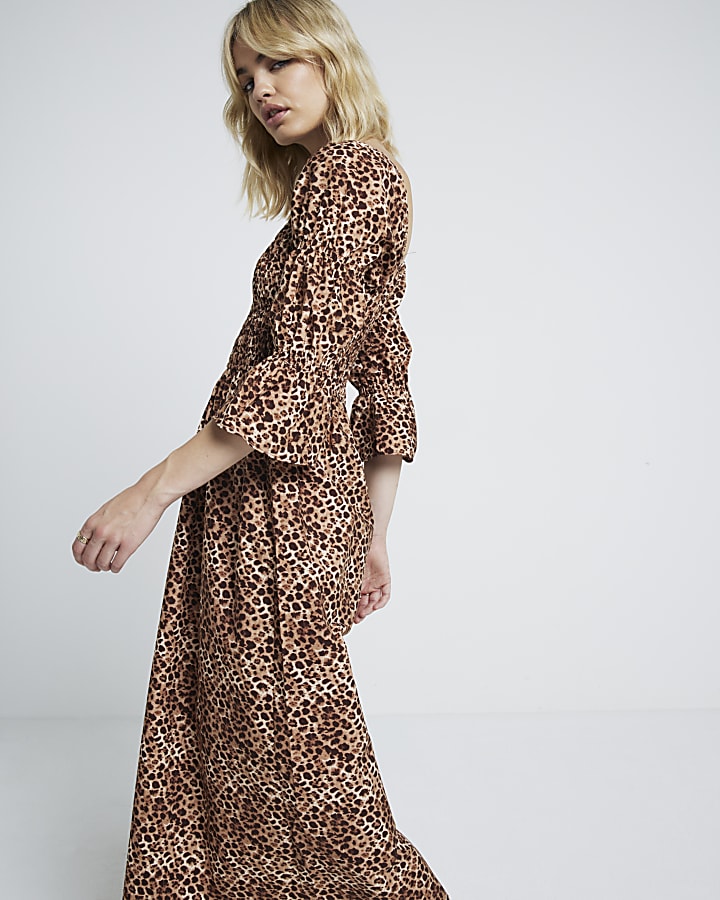 Brown leopard print shirred smock midi dress