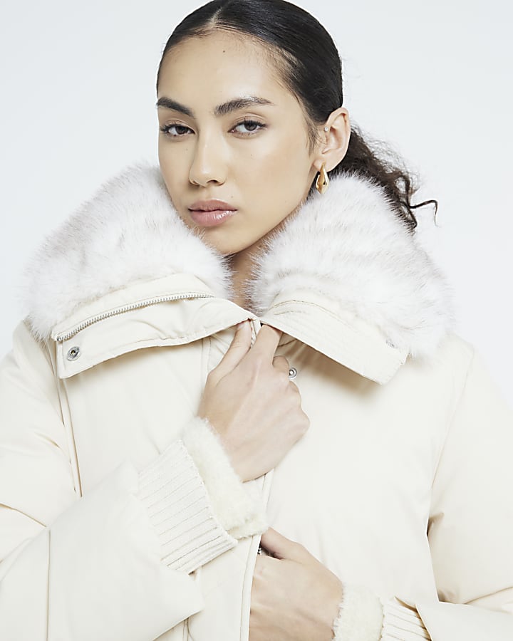 Cream Faux Fur Collar Puffer Jacket River Island