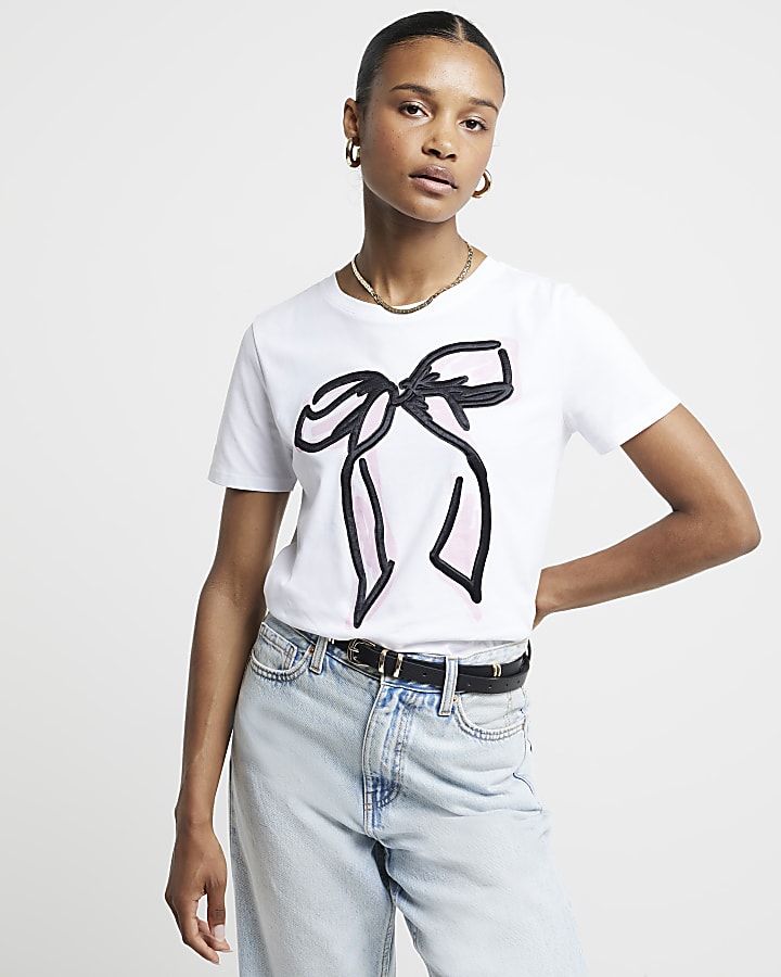 White bow graphic t-shirt