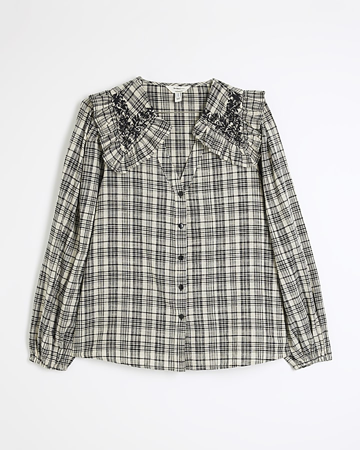 Grey check frill collar shirt