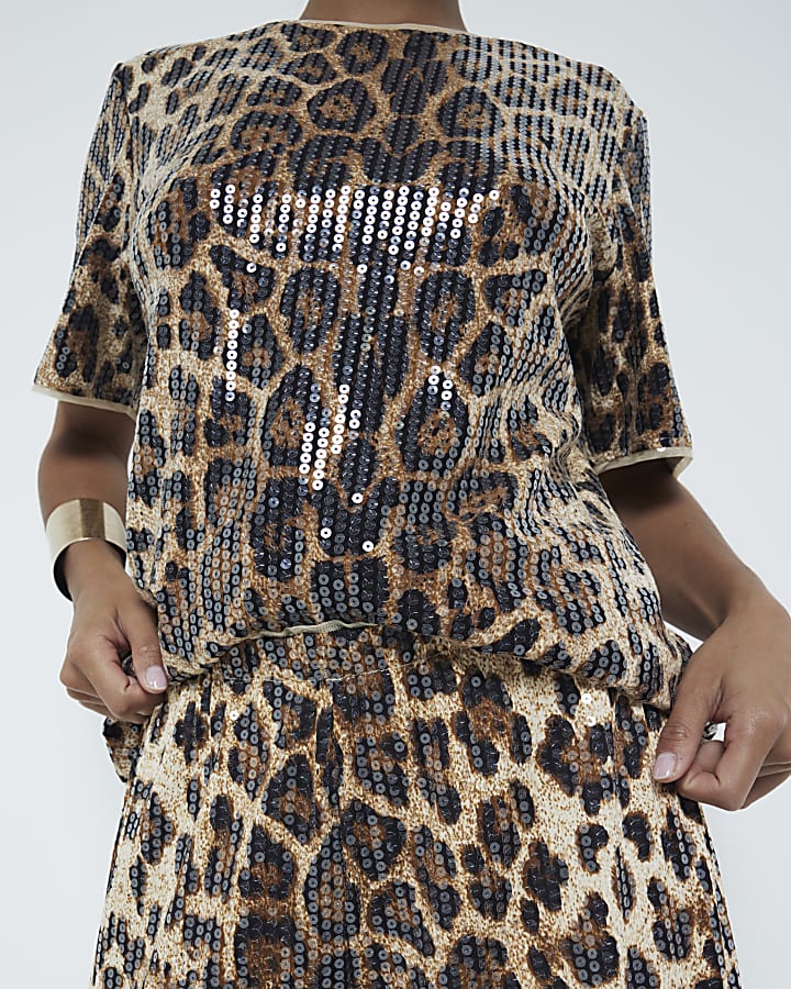 Petite Brown Leopard Print Sequin T-Shirt