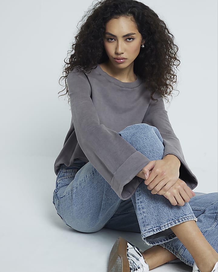 Grey Long Sleeve T-Shirt