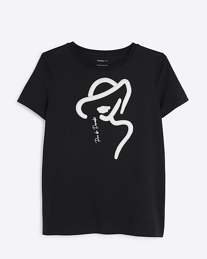 Black graphic linear t-shirt