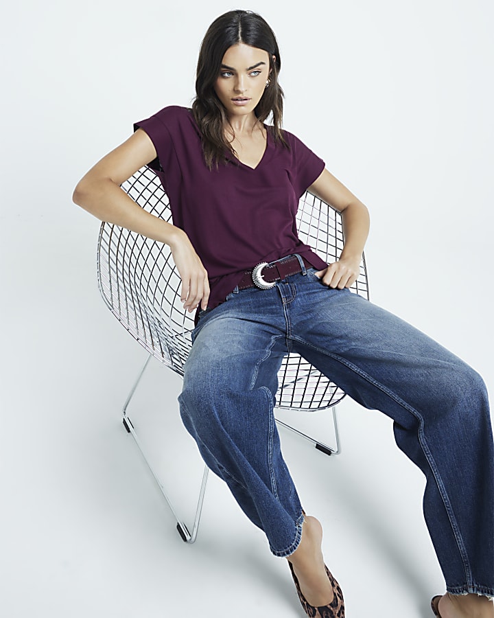 Purple V neck smart t-shirt