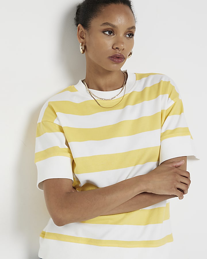 Yellow stripe short sleeve sweatshirt