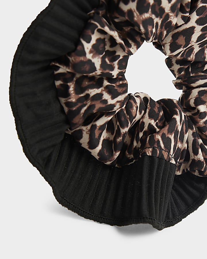 Brown leopard hair scrunchie