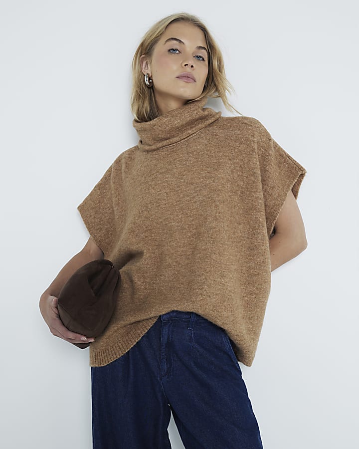 Brown roll neck short sleeve jumper