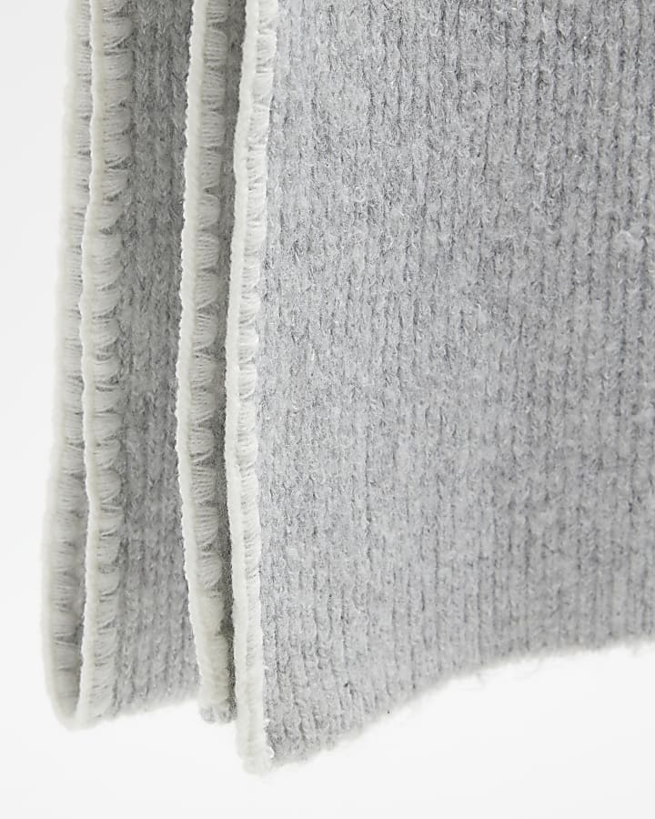 Grey Blanket Stitch Scarf