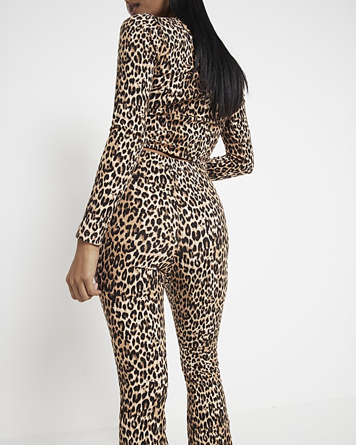 Petite Brown Leopard Ribbed Flare Leggings