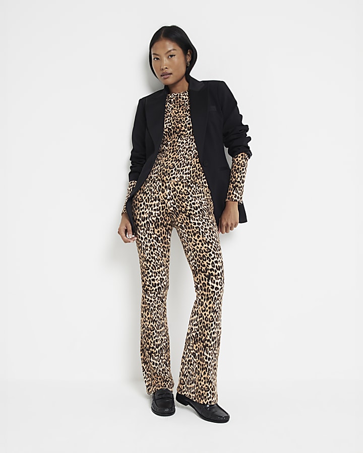 Petite Brown Leopard Ribbed Flare Leggings