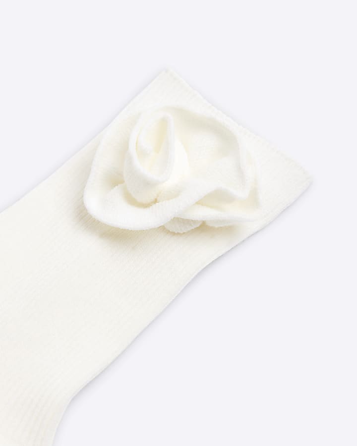 Cream Flower Knit Socks