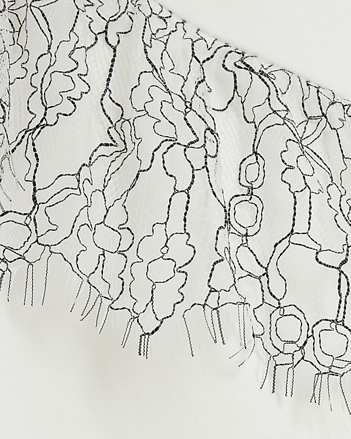White lace frill t-shirt